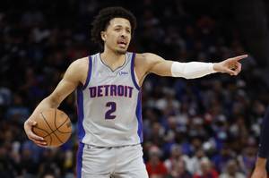 活塞今日伤病报告:康宁汉姆因右臀部酸痛出战成疑 巴格利缺席
