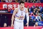 😂金鑫：说实话没听懂克里斯喷的啥意思 他只要动手我就倒下去