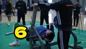 这力量什么水平？王哲林体测80KG卧推做了15个，最后看着有点悬啊